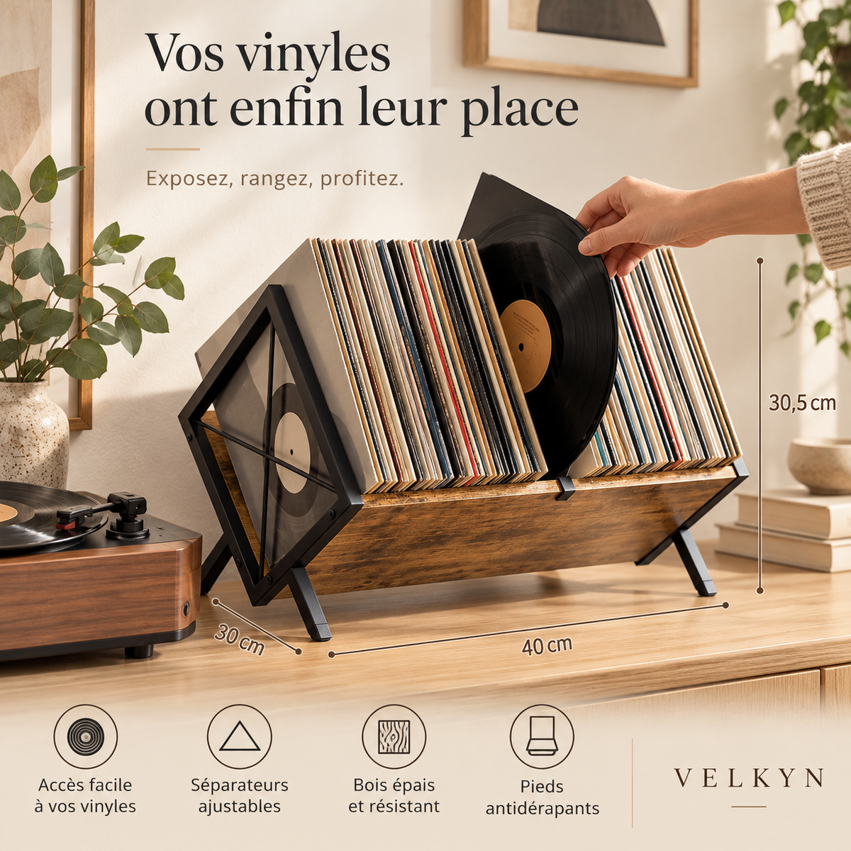 Support Velkyn pour disques vinyles dans un salon