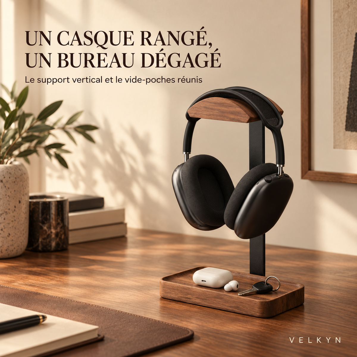 Support casque premium Velkyn – mise en situation sur un bureau